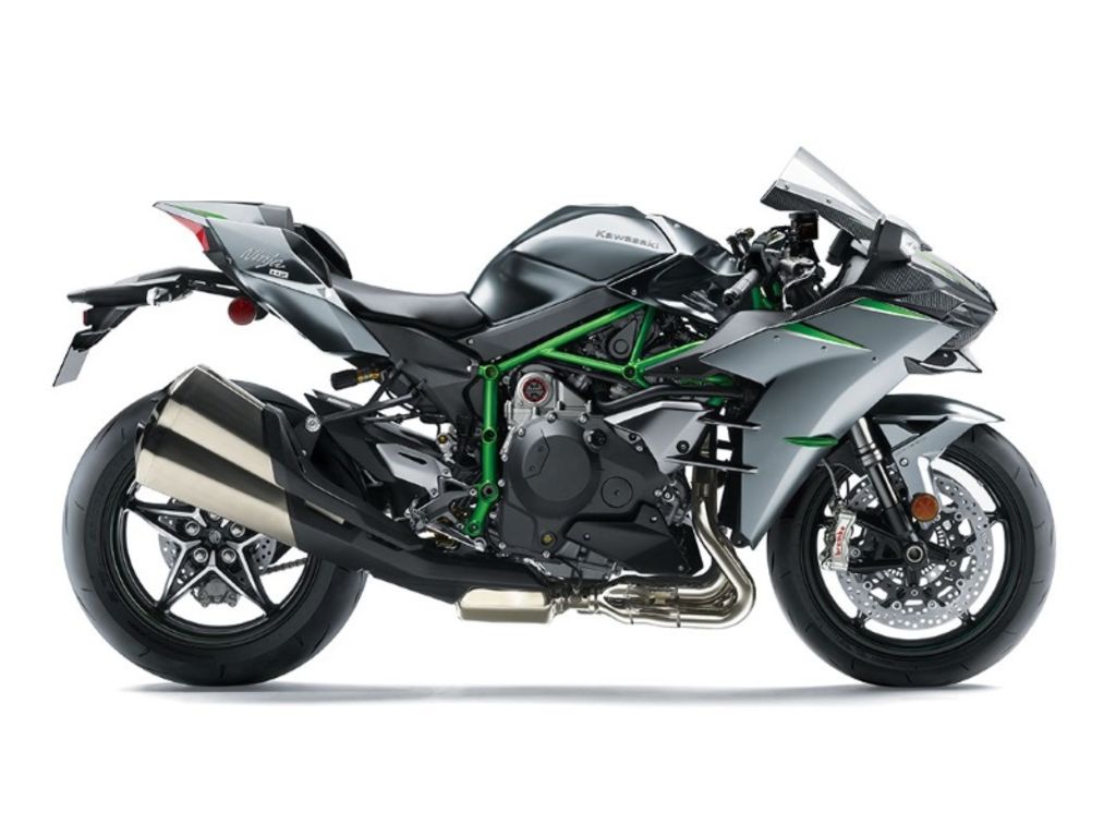 kawasaki sports bike